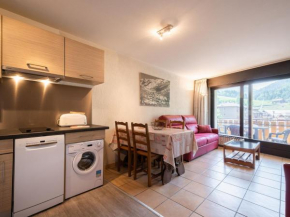 2 Pièces 4 Pers, Proximité commerces, Garage et Ascenseur - FR-1-304-12